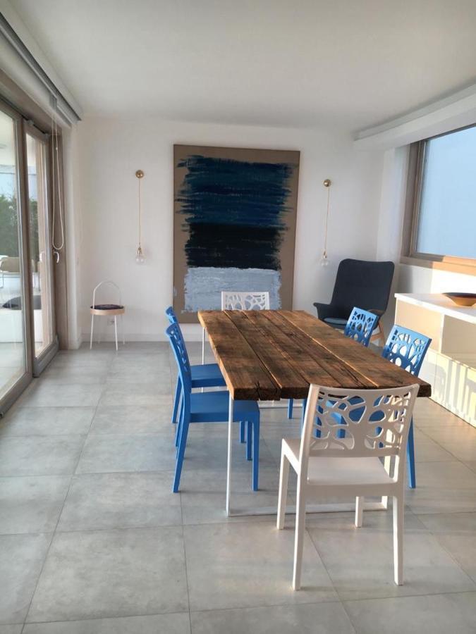 Luxury Villa Blue&Blanc Piscina A Sfioro Isola Diamante Exterior foto